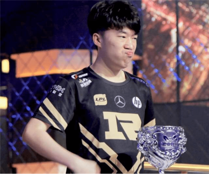 更是一次士 更是一次士