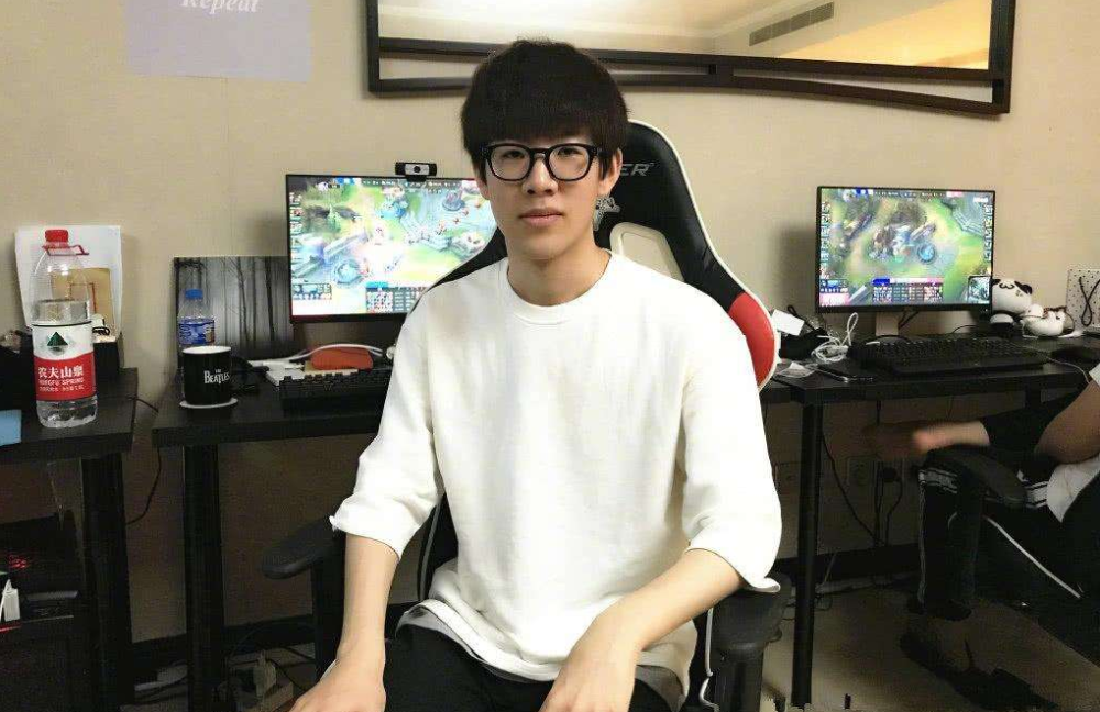 武汉江大先 武汉江大先